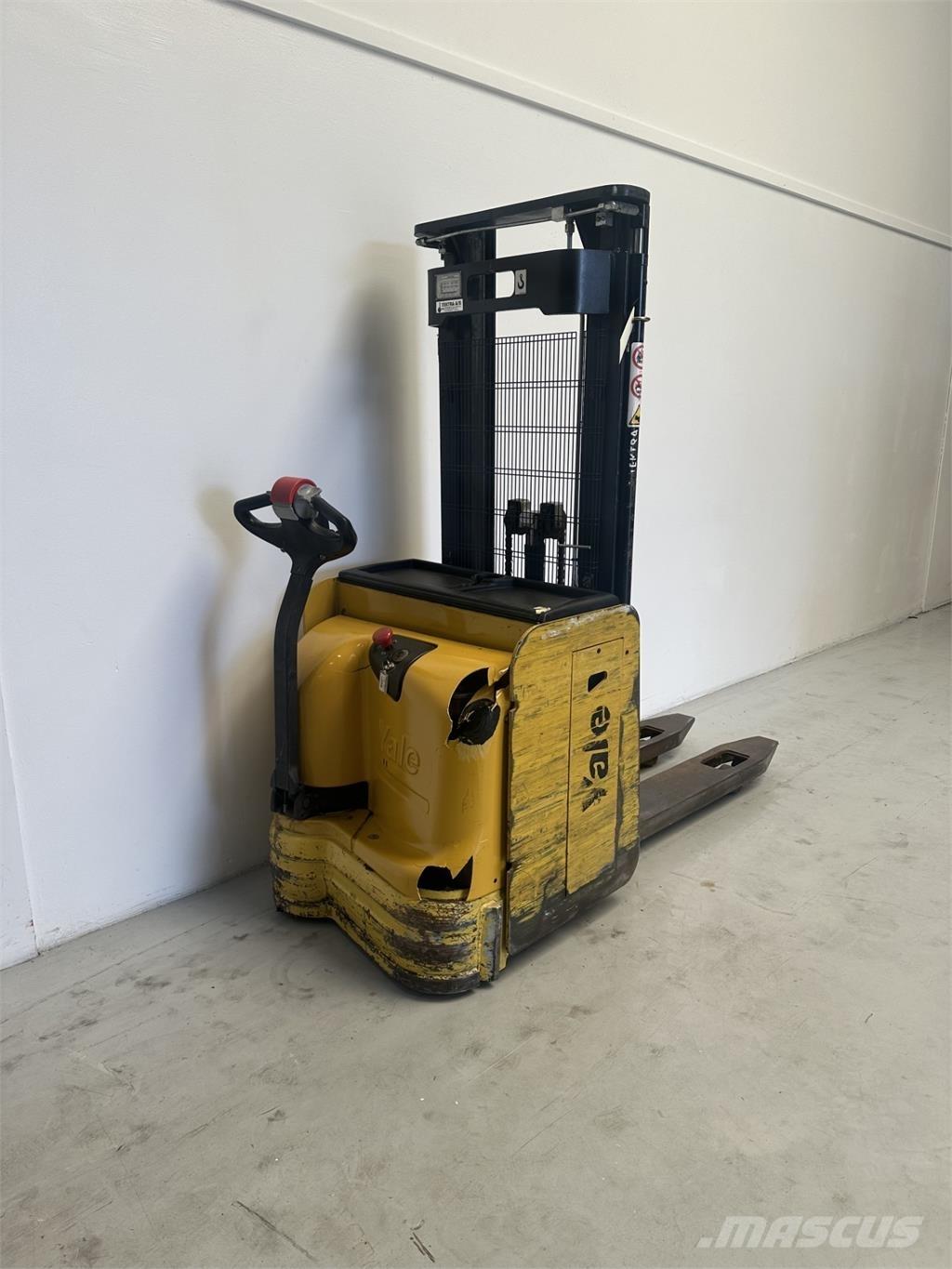 Yale MS14IL Apiladores eléctricos