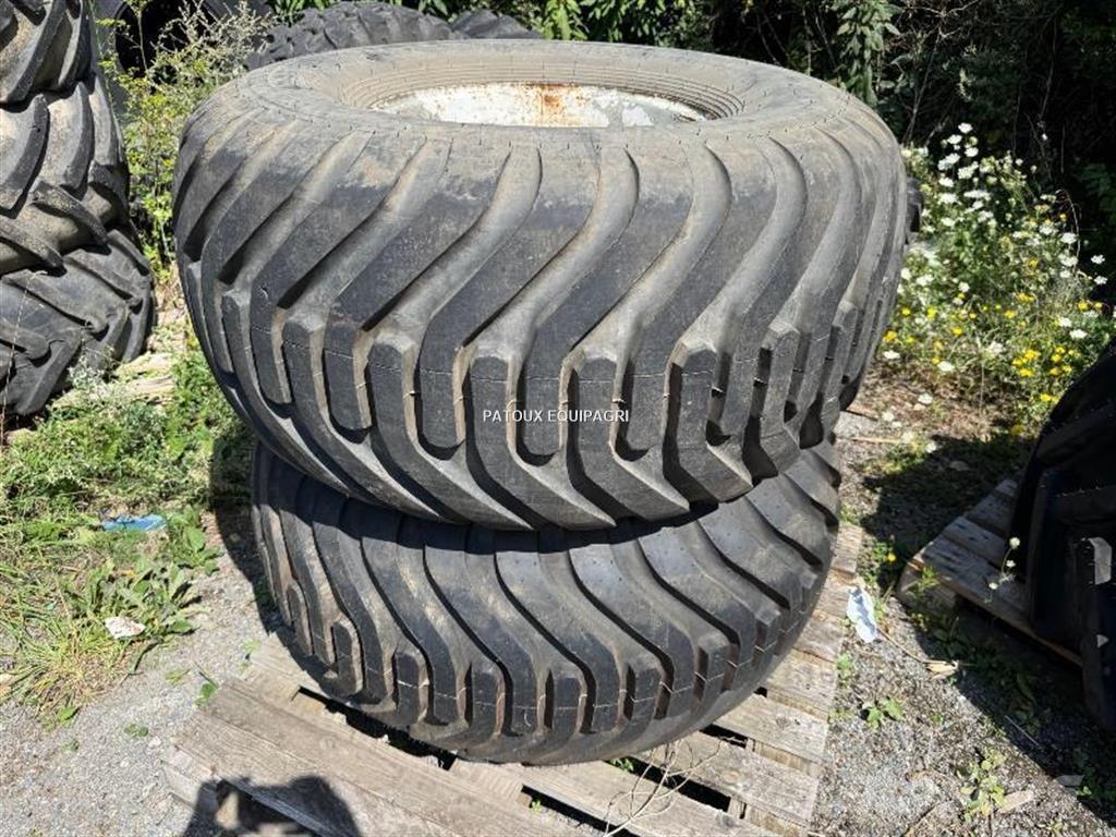 BKT 550/60R22,5 Neumáticos, ruedas y llantas