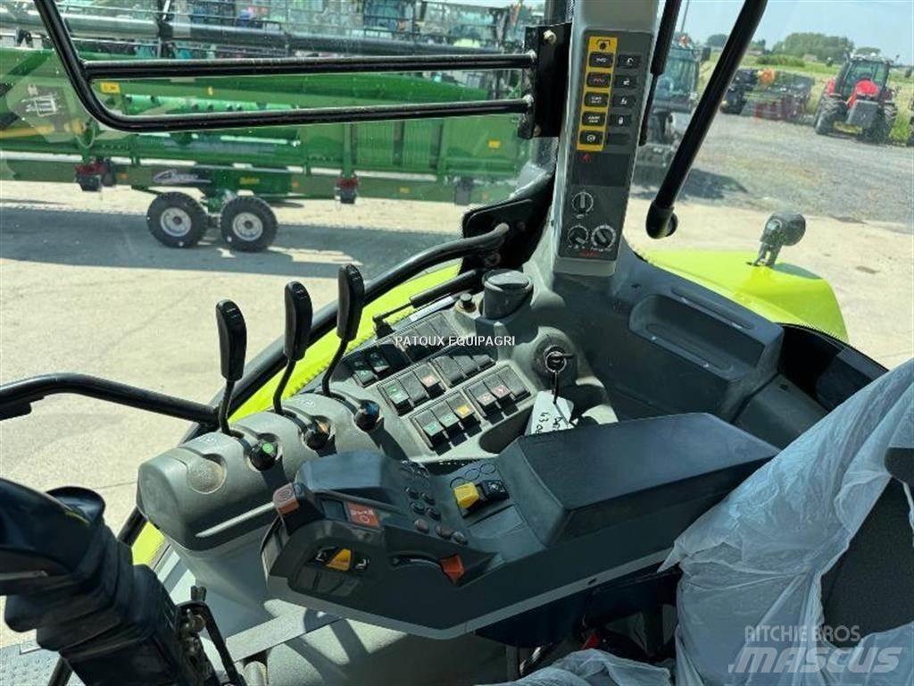 CLAAS ARION 520 Tractores