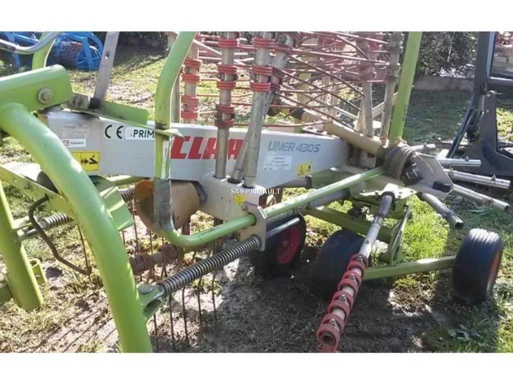 CLAAS LINER 430 S Rastrillos y henificadores