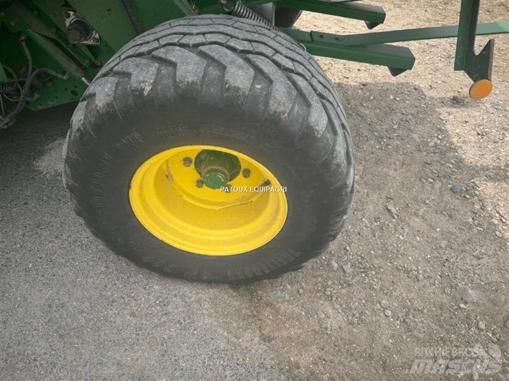 John Deere 864 Rotoempacadoras