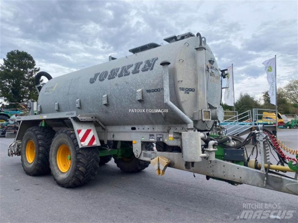 Joskin KOMFORT 2 Cisternas o cubas esparcidoras de purín