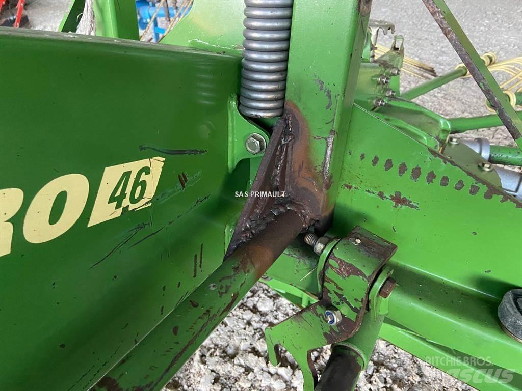 Krone Swardro 46 Rastrillos y henificadores