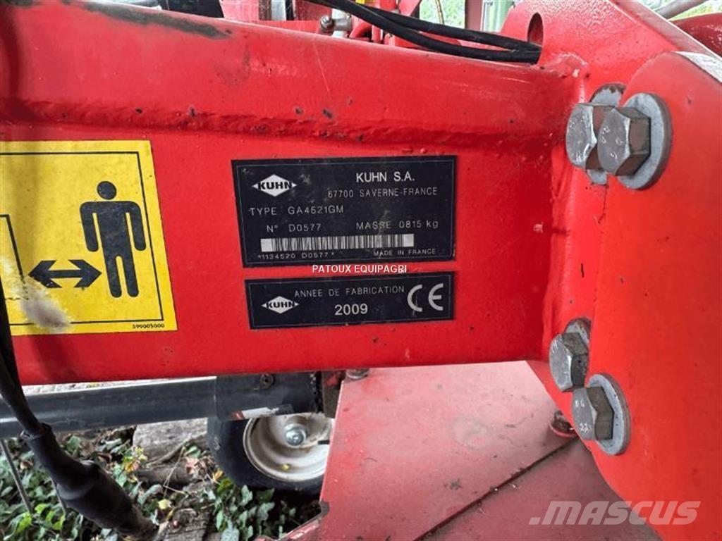 Kuhn GA4521GM Rastrillos y henificadores