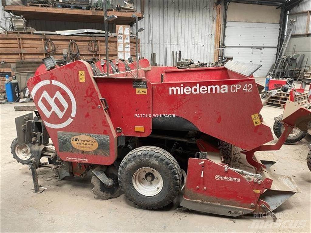 Miedema CP42 Plantadoras de patatas