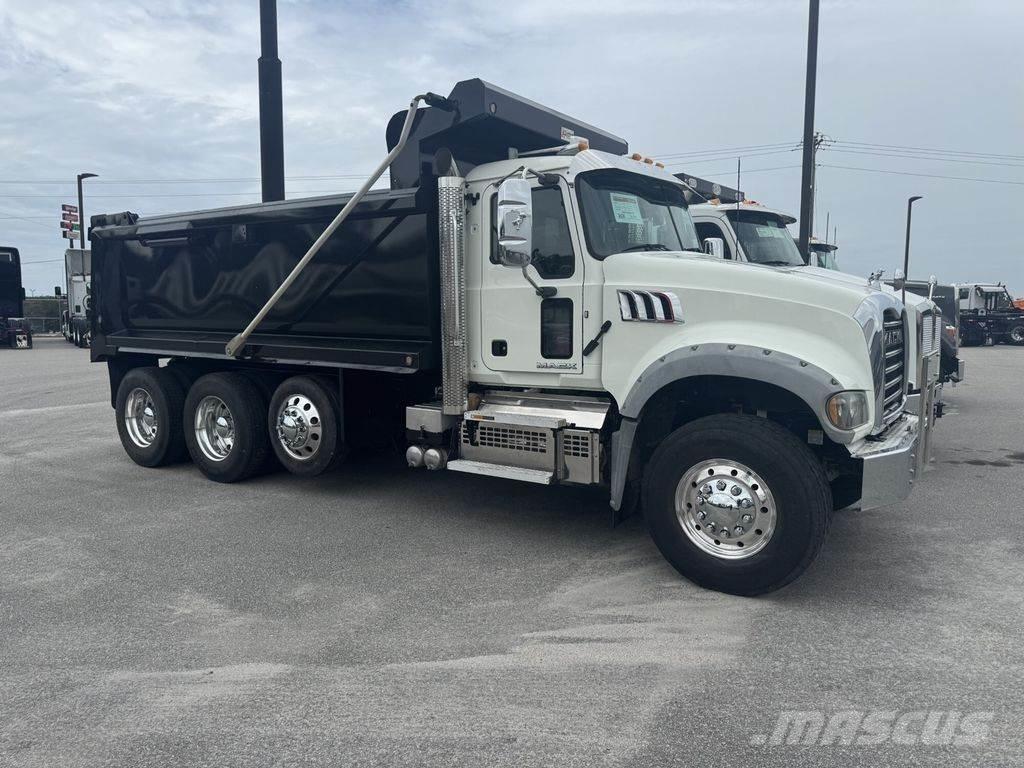 Mack Granite Camiones bañeras basculantes o volquetes