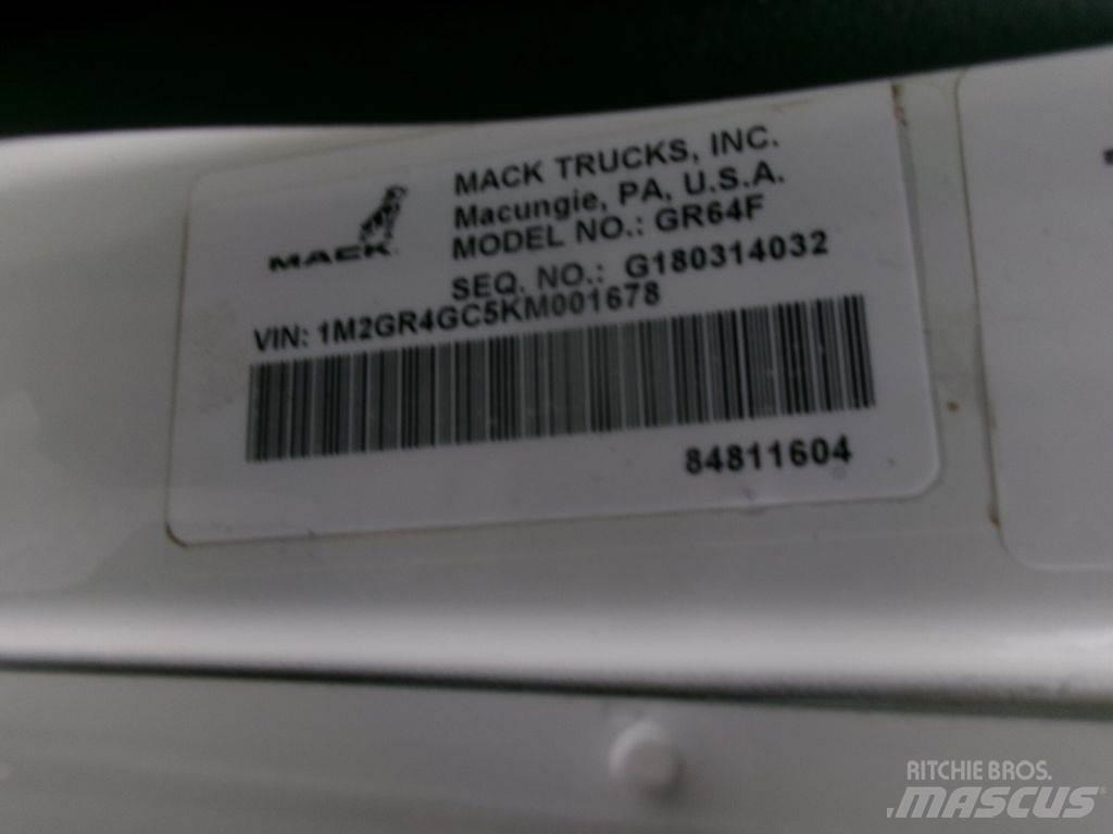 Mack GU713 Camiones bañeras basculantes o volquetes