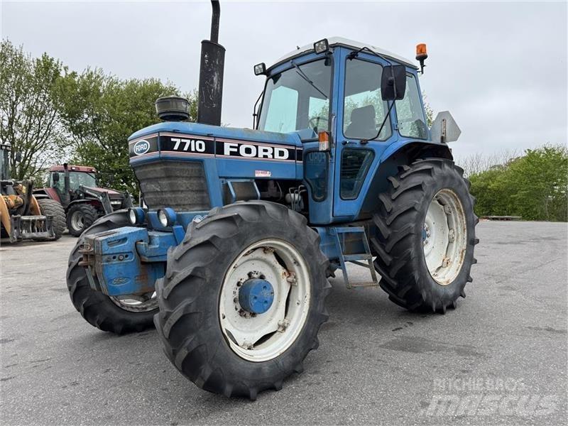 Ford 7710 Tractores
