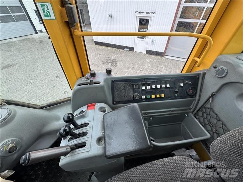 Volvo L 110 E Cargadoras sobre ruedas