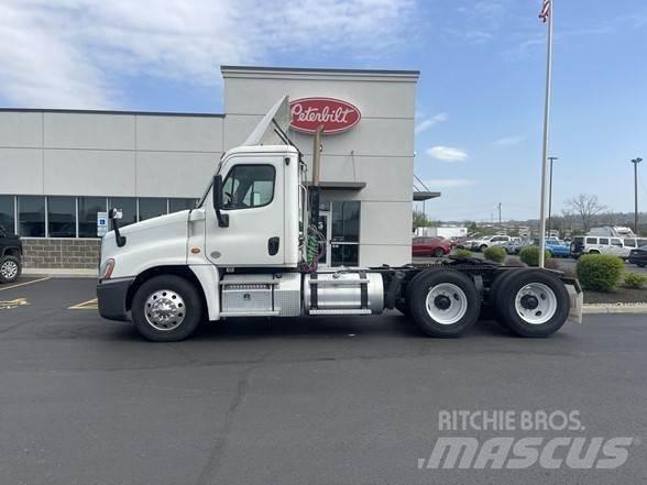 Freightliner CASCADIA 116 Cabezas tractoras