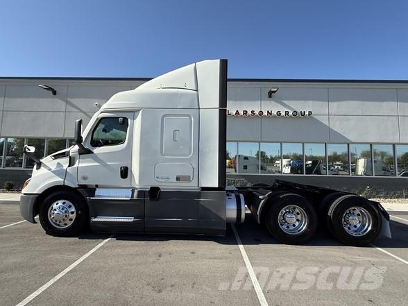 Freightliner CASCADIA 116 Cabezas tractoras