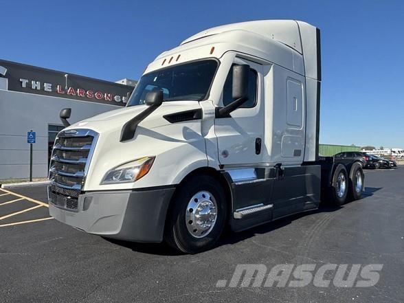 Freightliner CASCADIA 116 Cabezas tractoras