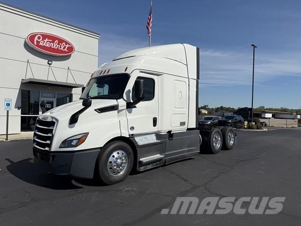 Freightliner CASCADIA 116 Cabezas tractoras