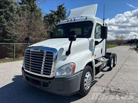 Freightliner CASCADIA 125 Cabezas tractoras