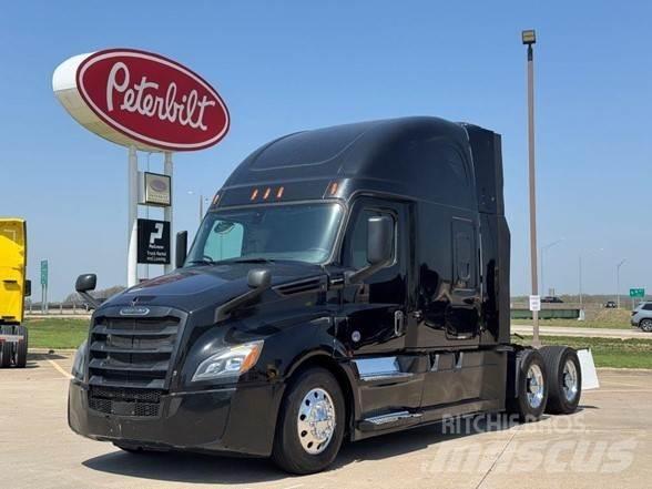 Freightliner CASCADIA 126 Cabezas tractoras