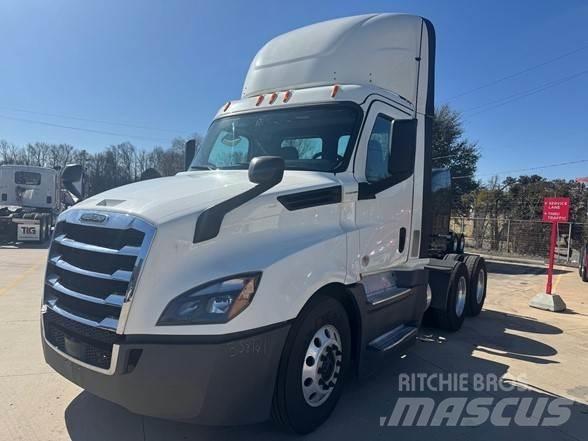 Freightliner CASCADIA 126 Cabezas tractoras