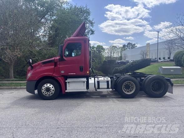 Freightliner CASCADIA 126 Cabezas tractoras