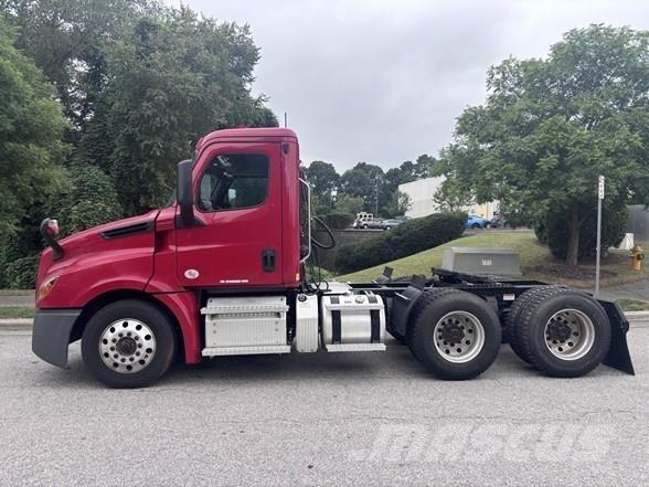 Freightliner CASCADIA 126 Cabezas tractoras