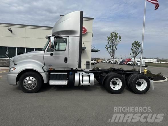 International PROSTAR Cabezas tractoras