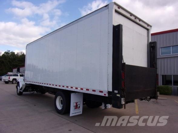 Kenworth T300 Camiones caja cerrada