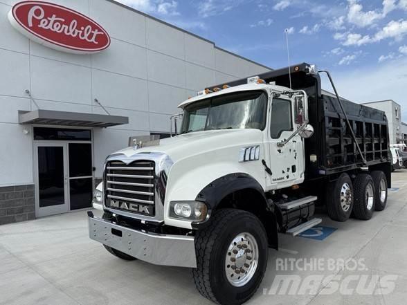 Mack GRANITE CTP713 Camiones bañeras basculantes o volquetes