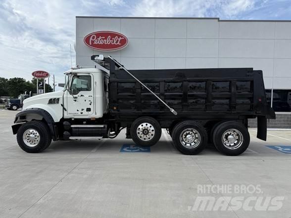 Mack GRANITE CTP713 Camiones bañeras basculantes o volquetes