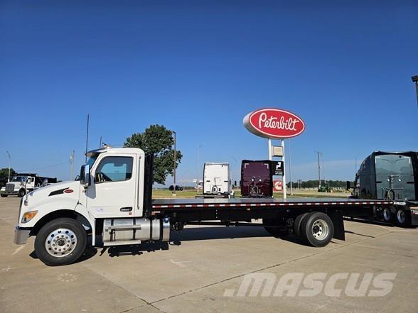 Peterbilt 536 Camiones plataforma