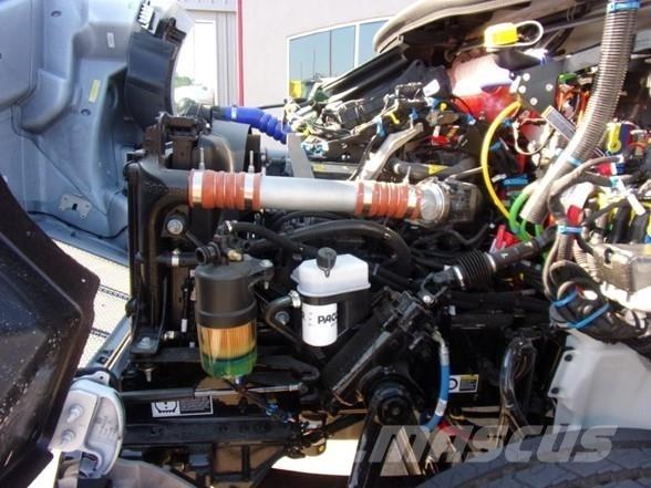 Peterbilt 537 Camiones plataforma