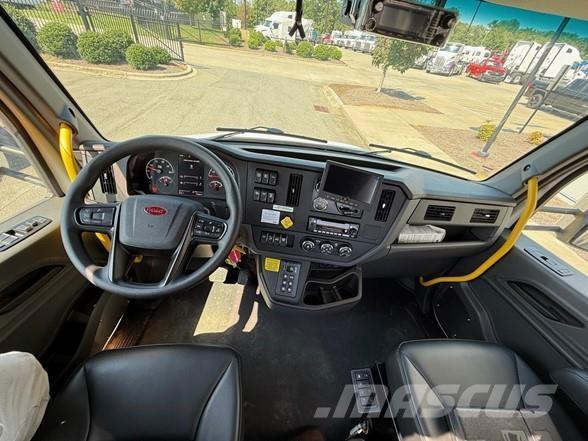 Peterbilt 537 Construcción - Otros