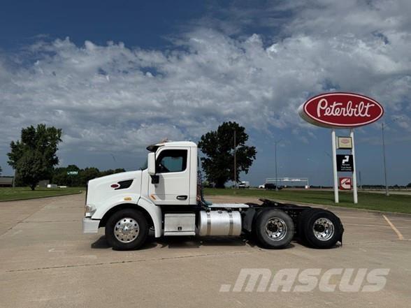 Peterbilt 567 Cabezas tractoras