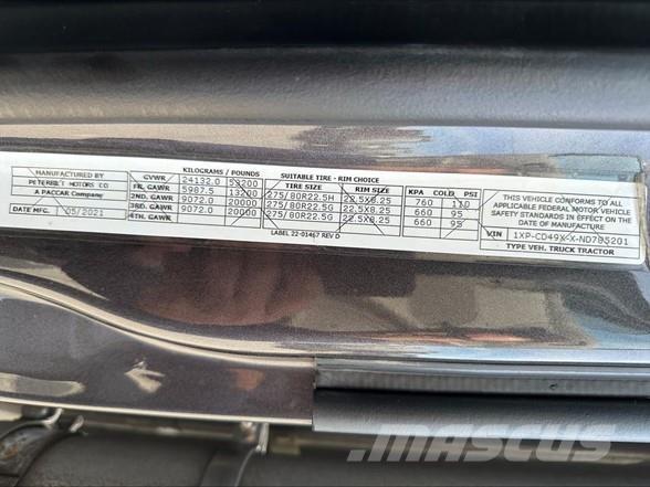 Peterbilt 567 Cabezas tractoras