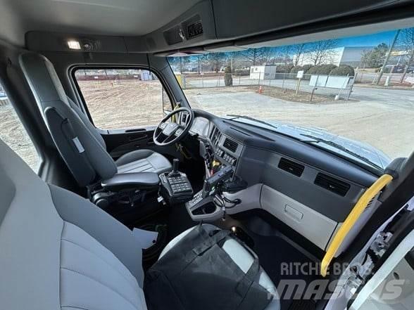 Peterbilt 567 Construcción - Otros