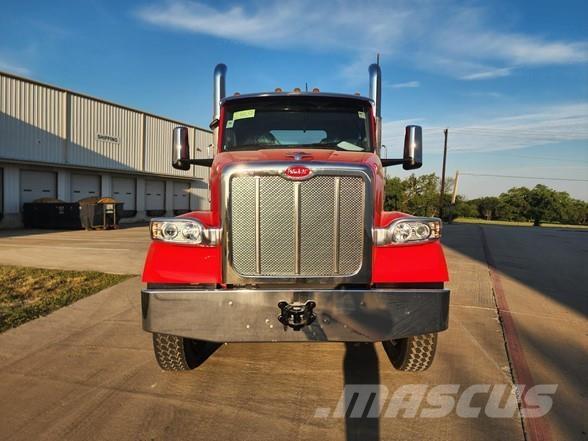 Peterbilt 567 Cabezas tractoras