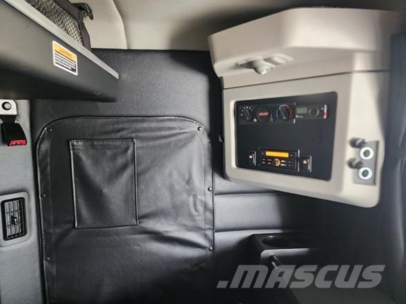 Peterbilt 589 Cabezas tractoras