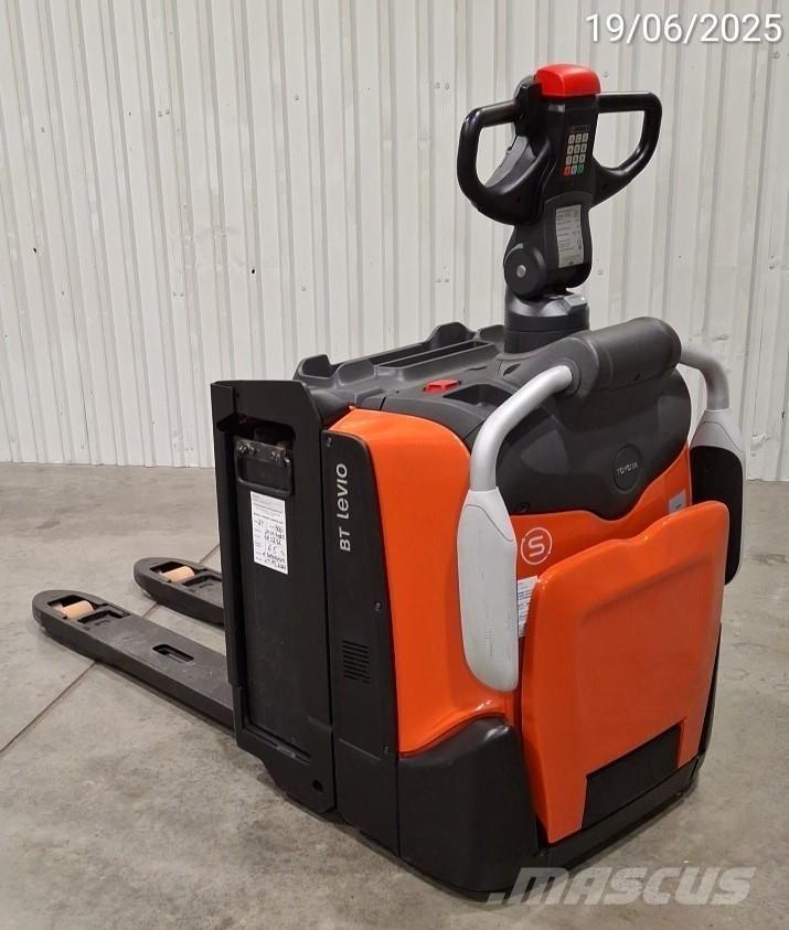 BT LPE200/10 Transpaletas Manuales