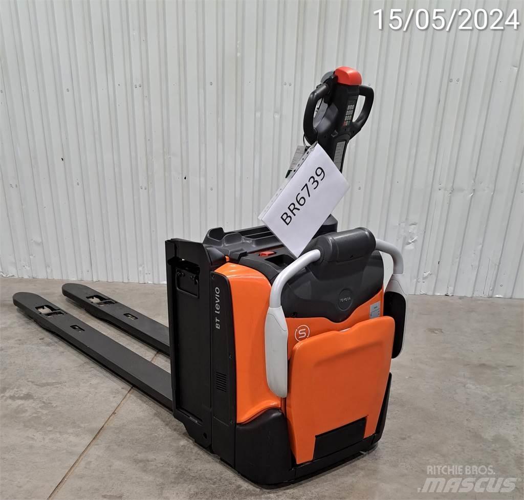 BT LPE200/8 Transpaletas Manuales