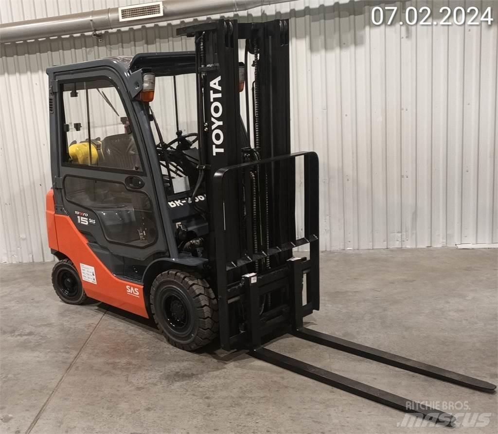 Toyota 02-8FGF15 Carretillas LPG