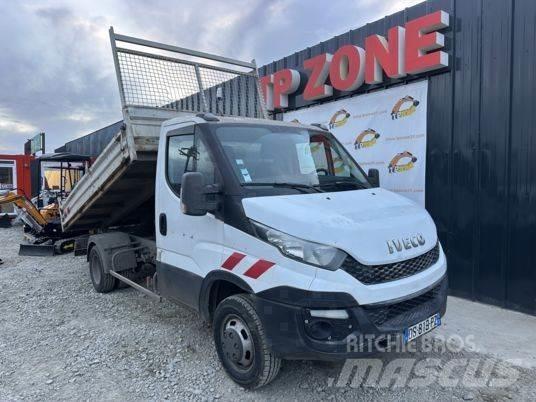 Iveco 35-130 Benne Construcción - Otros