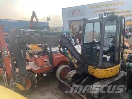 Komatsu PC26MR-3 Mini excavadoras < 7t