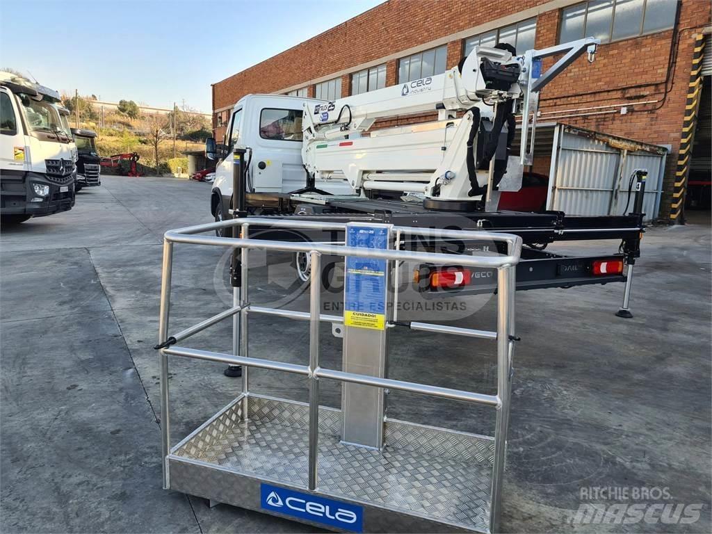 Cela DT Truck 25 Plataformas sobre camión