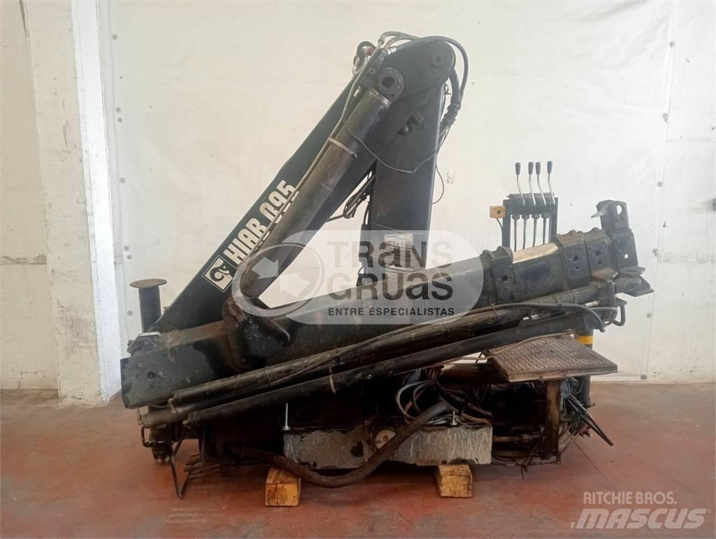 Hiab 095-3 Grúas cargadoras
