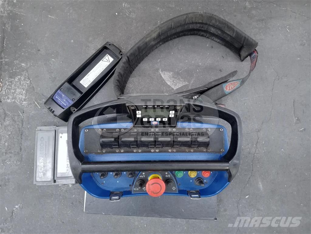 HMF 2120 K RC Grúas cargadoras