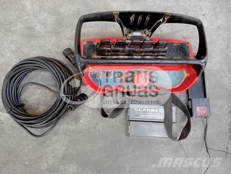 HMF 2223 K6 D Grúas cargadoras