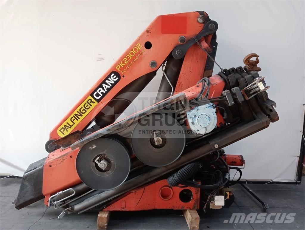 Palfinger PK 23002 Grúas cargadoras