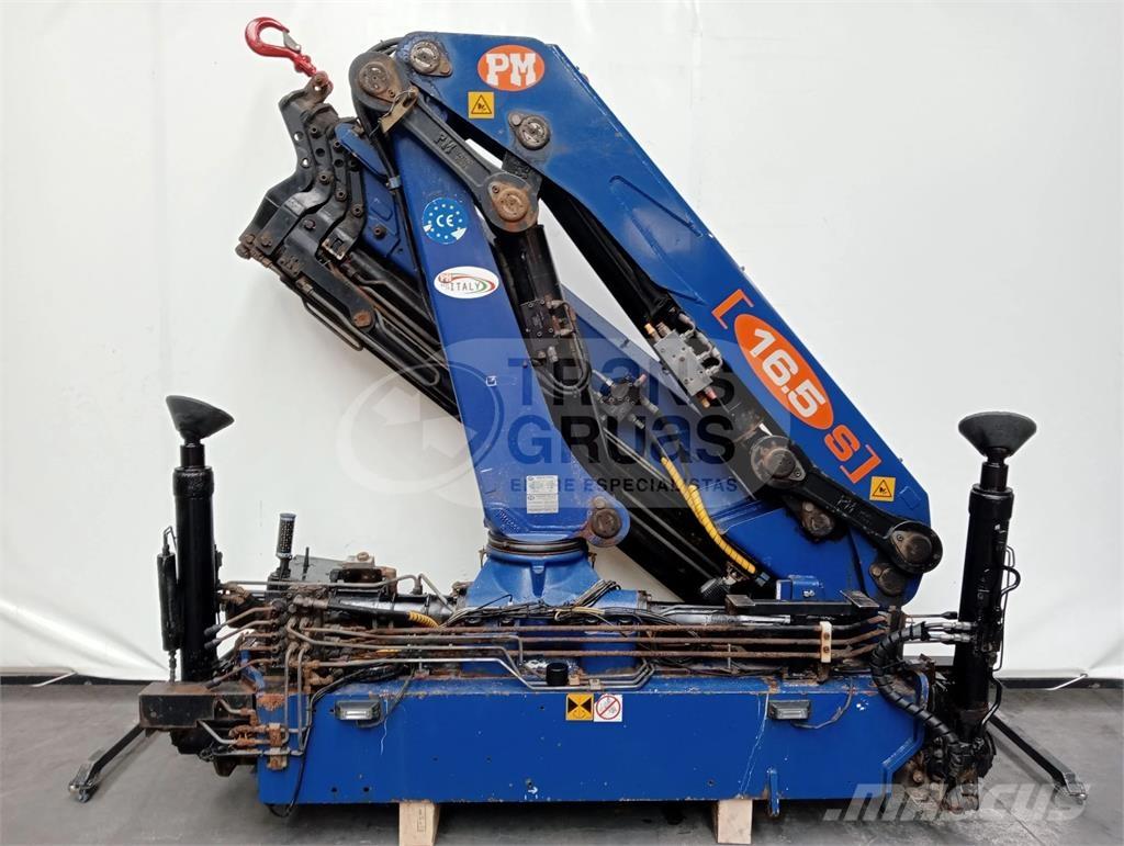 PM 16524 Grúas cargadoras