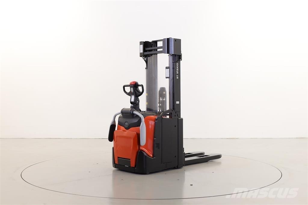 BT SPE140 L Apiladores eléctricos