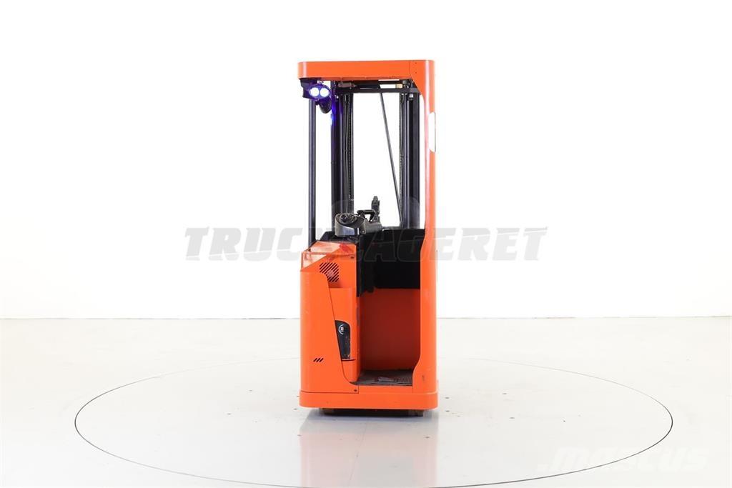 BT SSE 135 Apiladores eléctricos autopropulsados