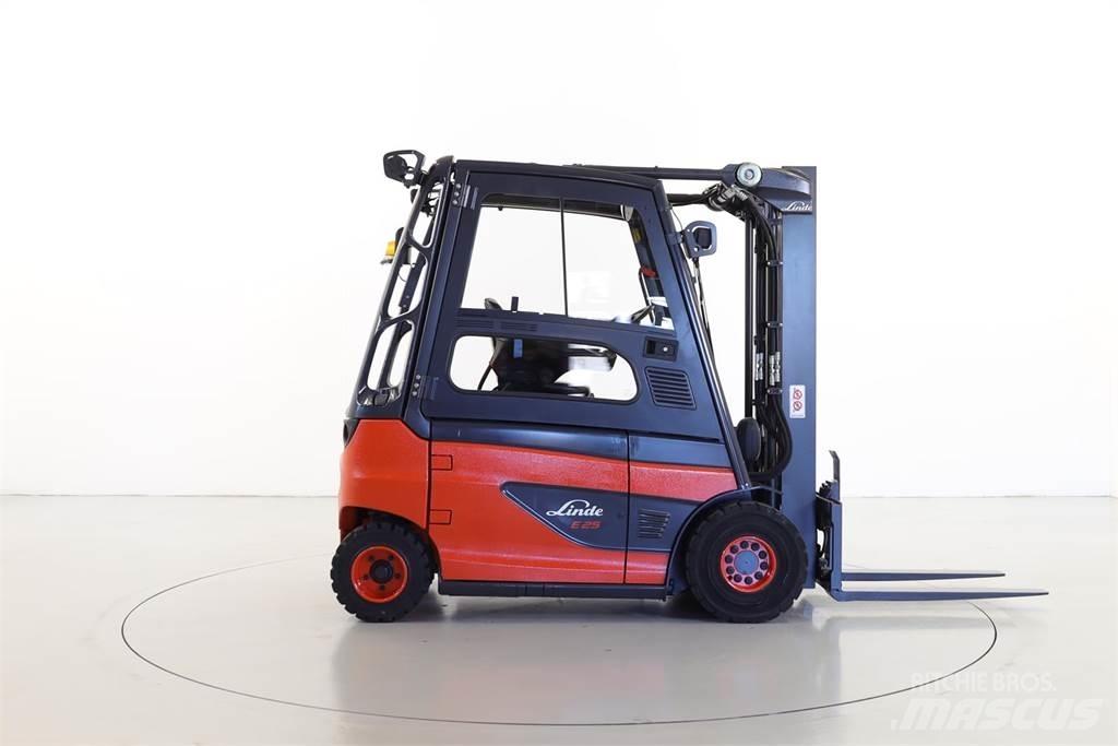 Linde E25-01 387 Carretillas de horquilla eléctrica