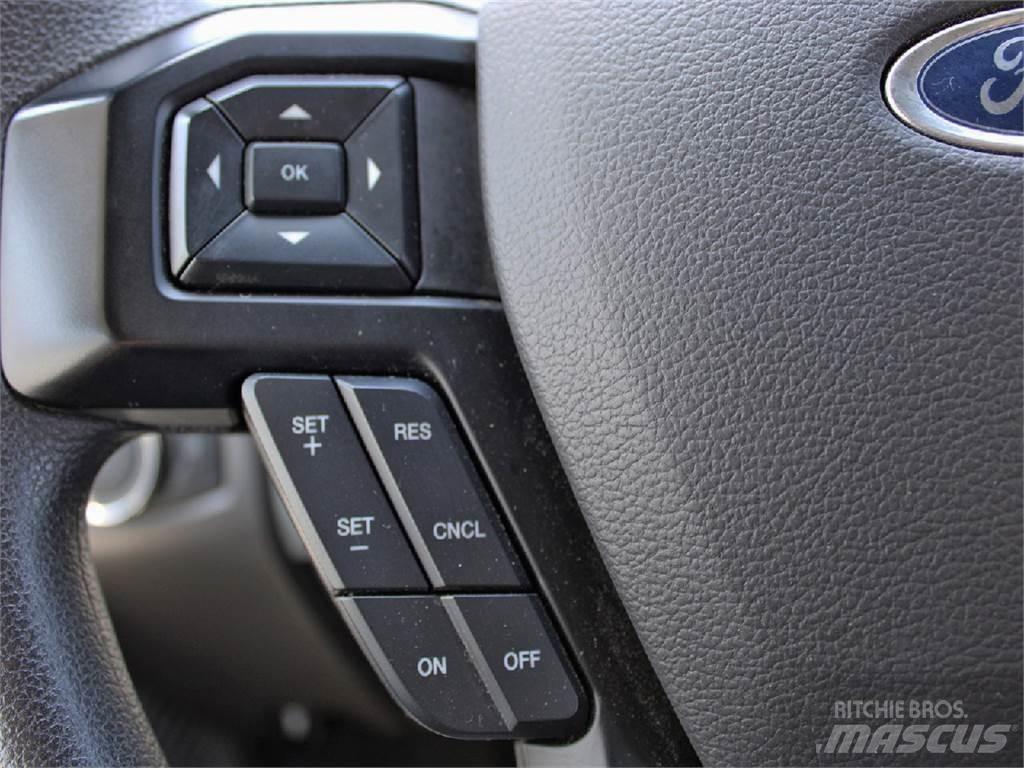 Ford F-650 Camiones caja cerrada