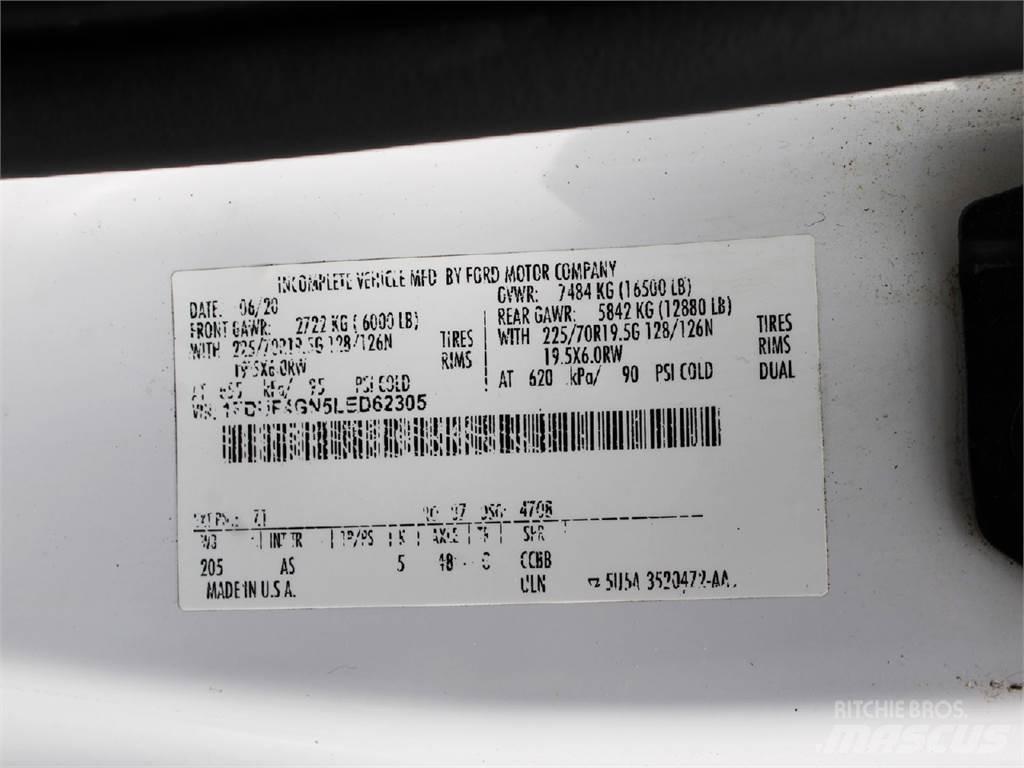 Ford F450 Camiones caja cerrada